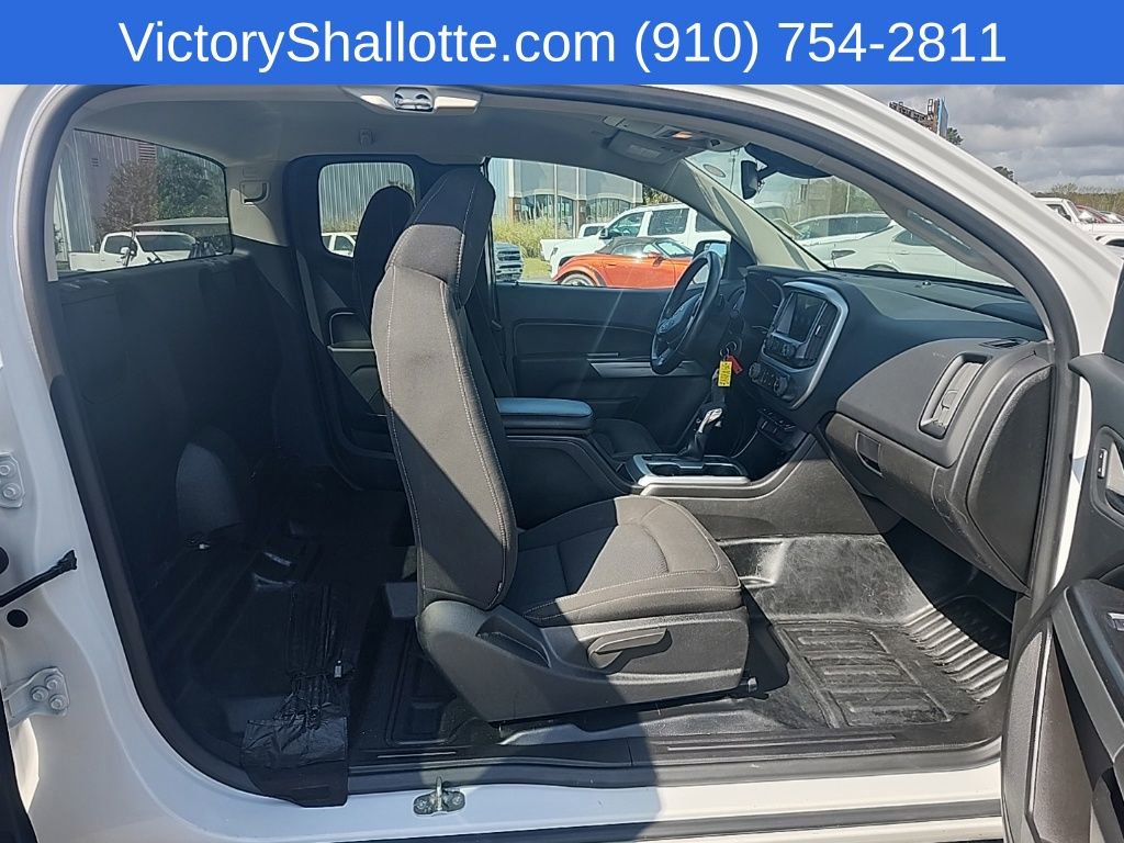 Used 2022 Chevrolet Colorado LT w/ Fleet Safety Package image 28