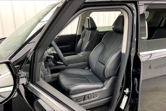 Certified 2025 INFINITI QX80 Sensory AWD/4WD image 8