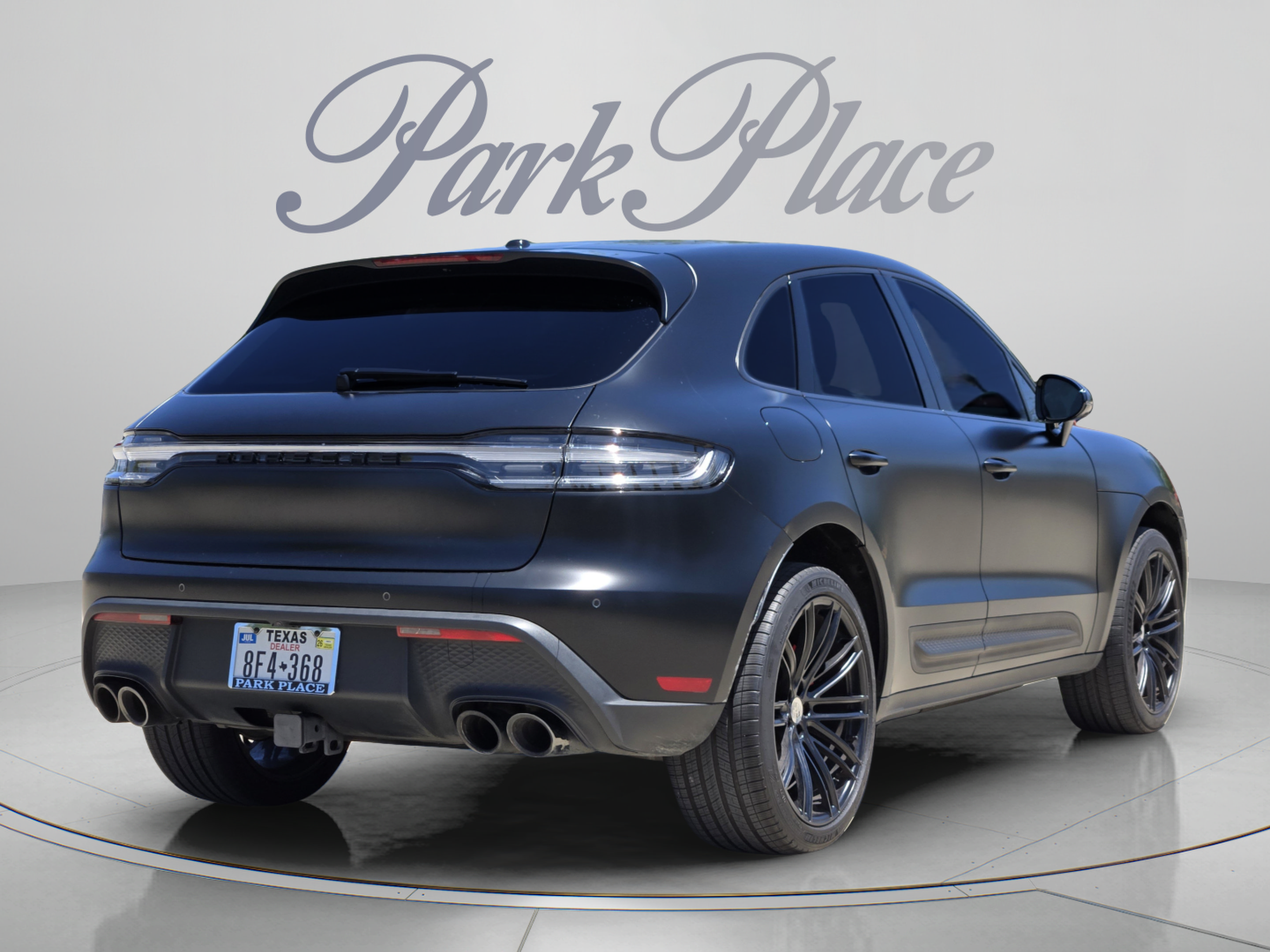 Used 2025 Porsche Macan S AWD/4WD image 5