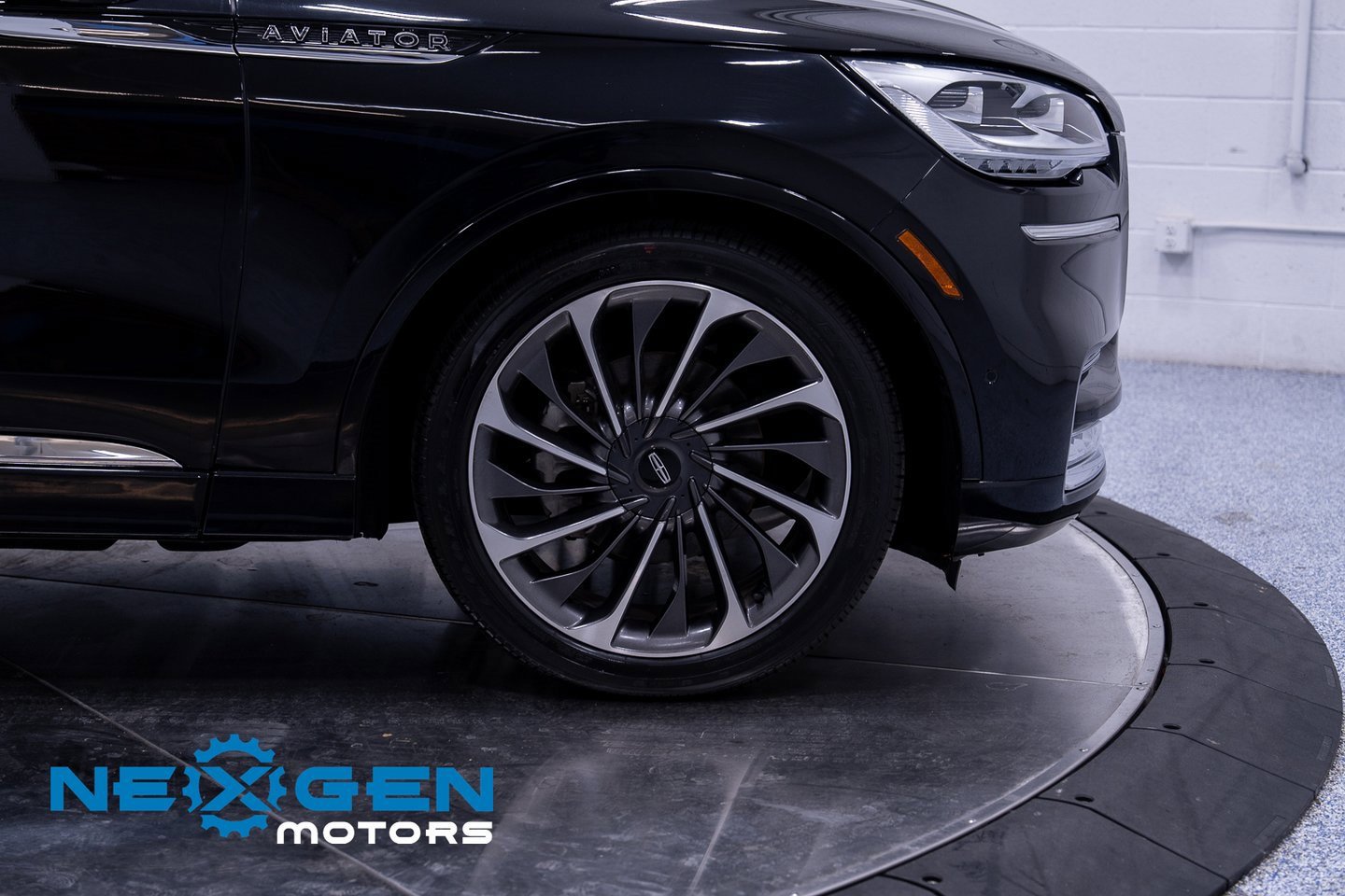 Used 2022 Lincoln Aviator Black Label w/ Dynamic Handling Package image 60