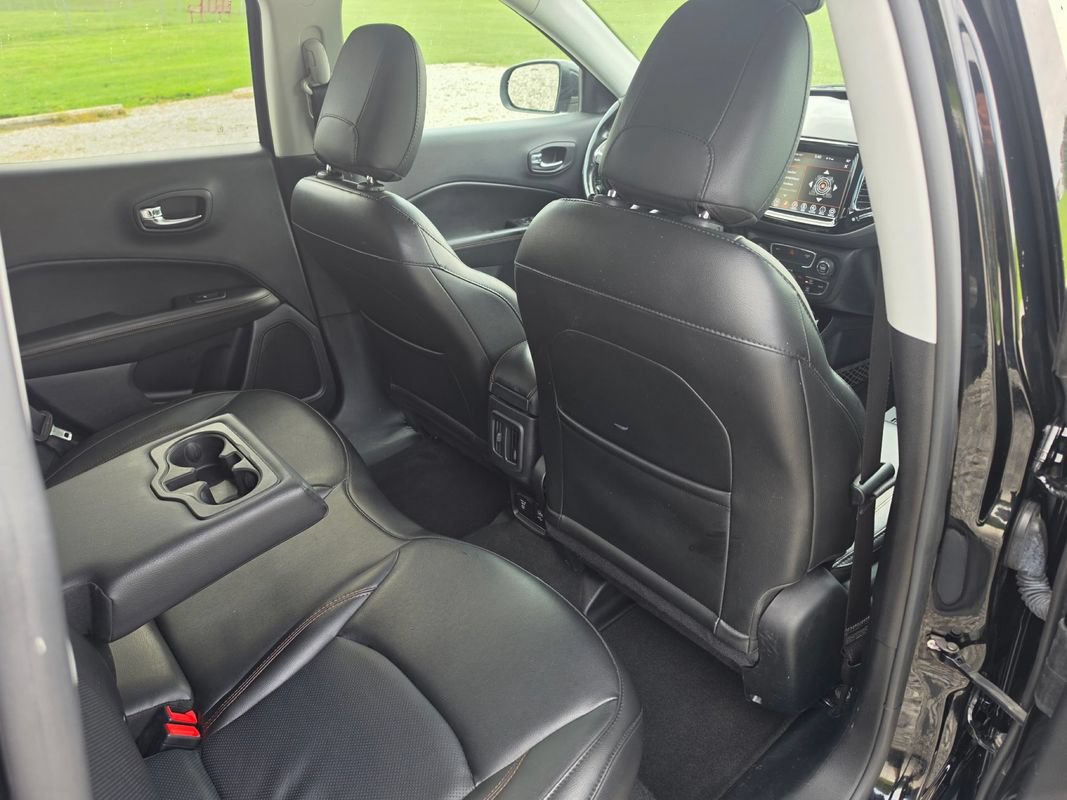 Used 2020 Jeep Compass Limited AWD/4WD image 18