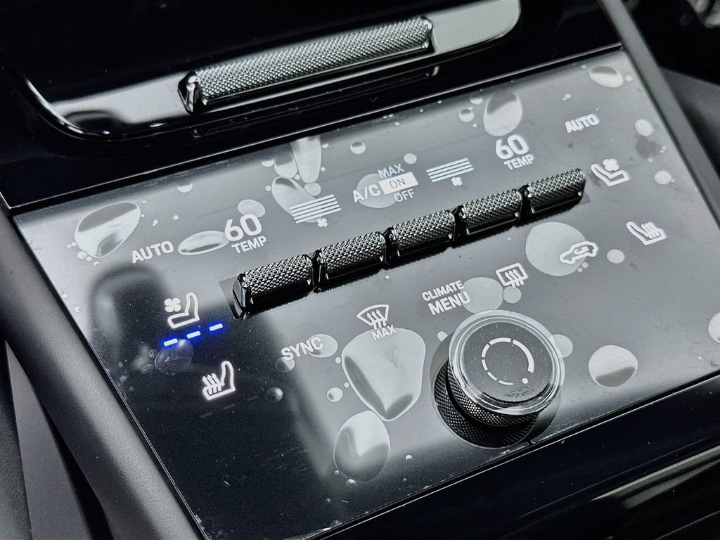 New 2026 Porsche Cayenne Turbo GT AWD/4WD image 17