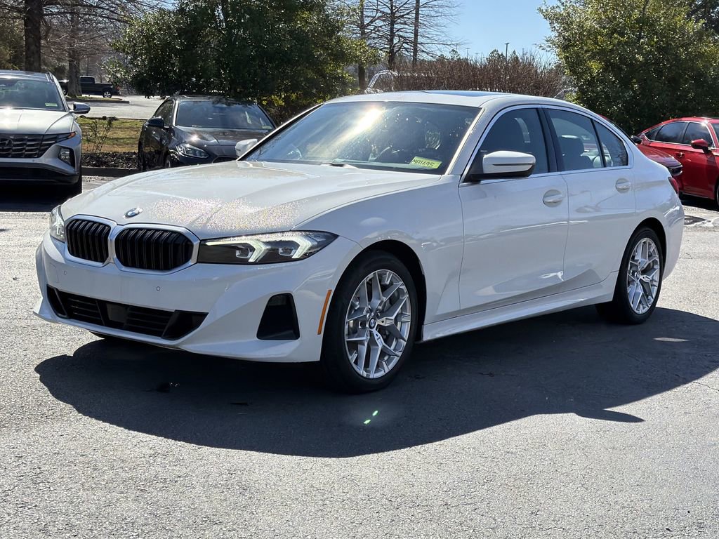 Used 2025 BMW 330i Sedan image 7