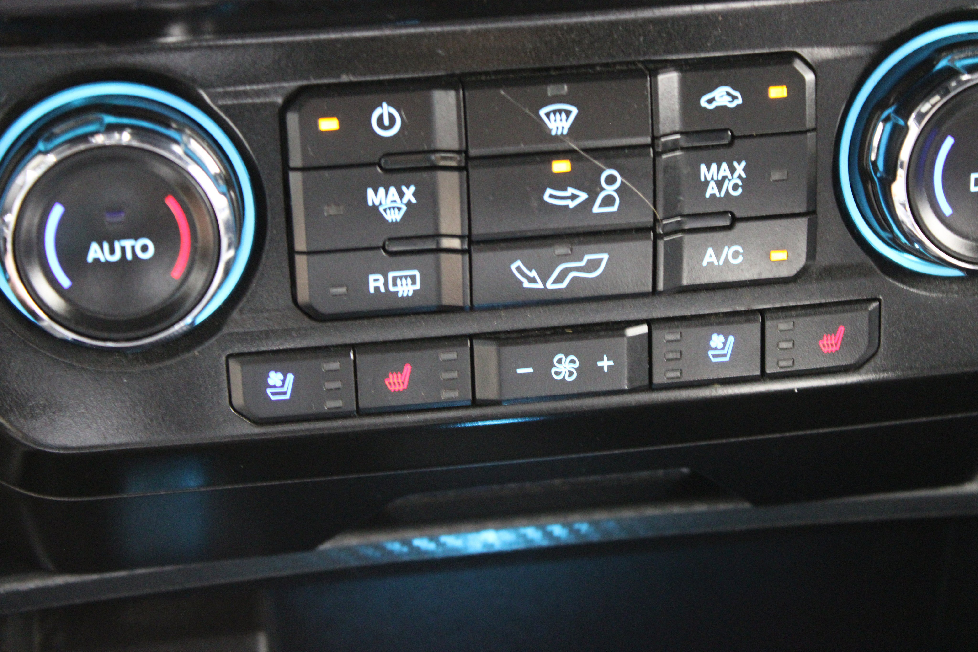 Used 2018 Ford F150 Lariat AWD/4WD image 20