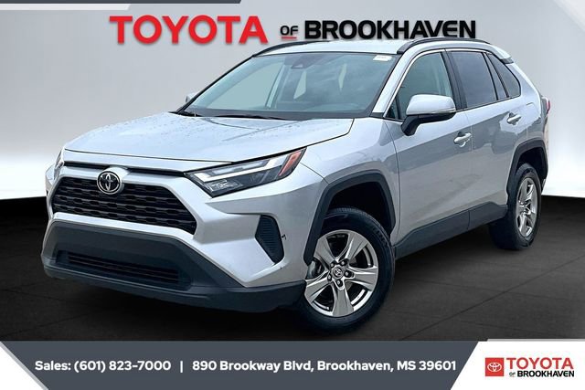 Used 2024 Toyota RAV4 XLE image 10