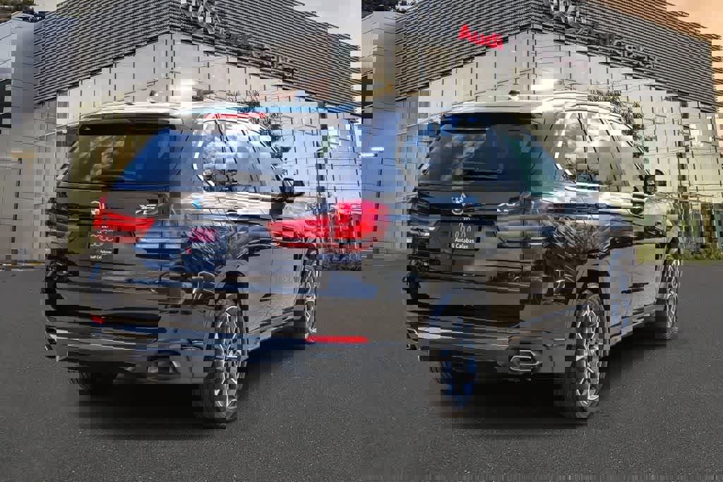 Used 2018 BMW X5 sDrive35i w/ M Sport Package image 4