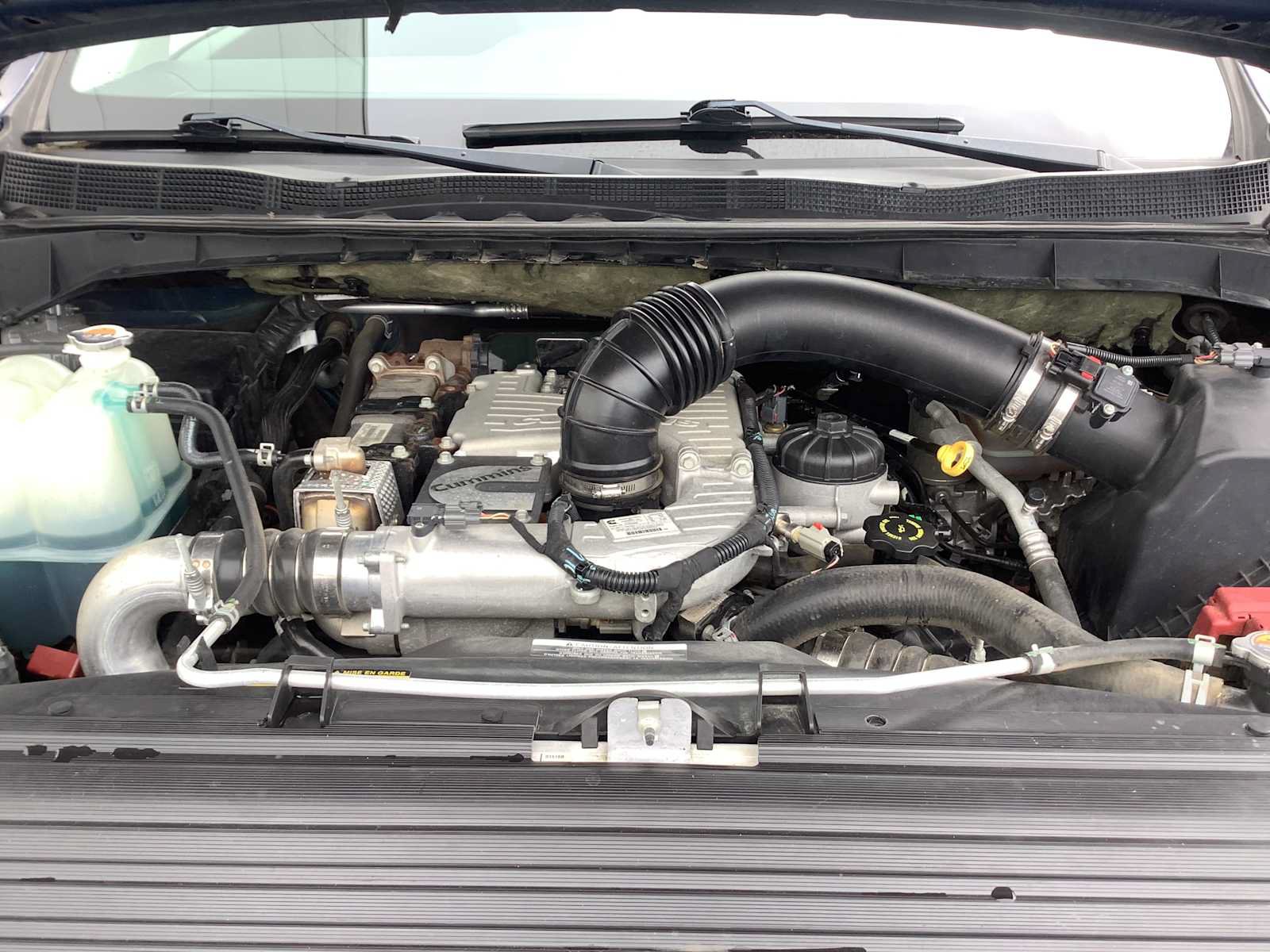 Used 2018 Nissan Titan PRO-4X AWD/4WD image 9