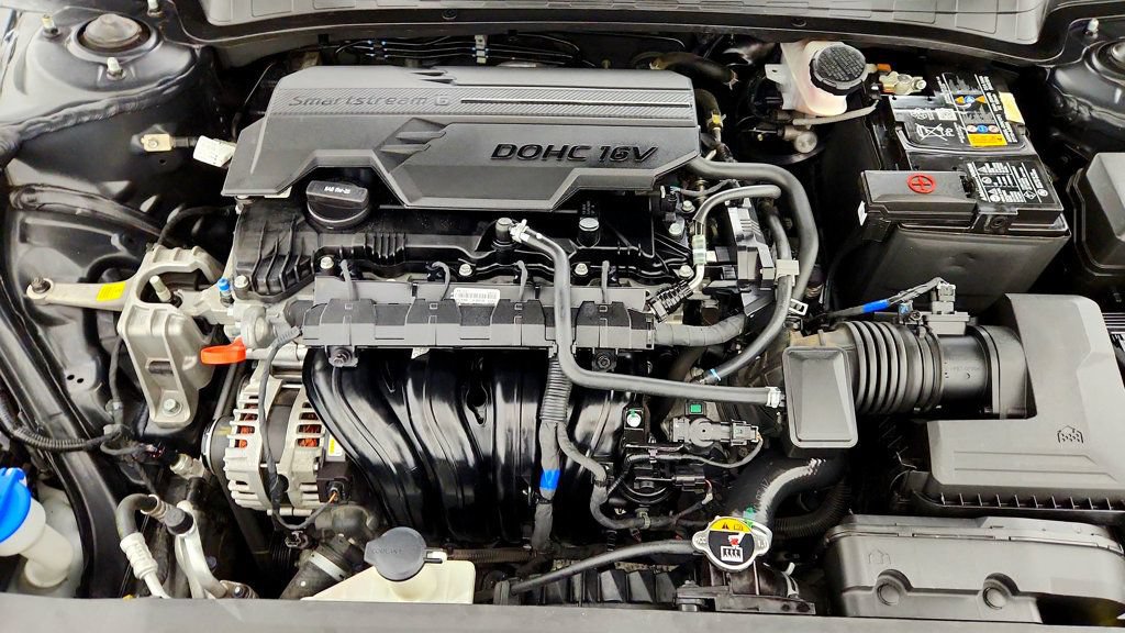 Used 2022 Hyundai Elantra SEL w/ Cargo Package FWD image 24