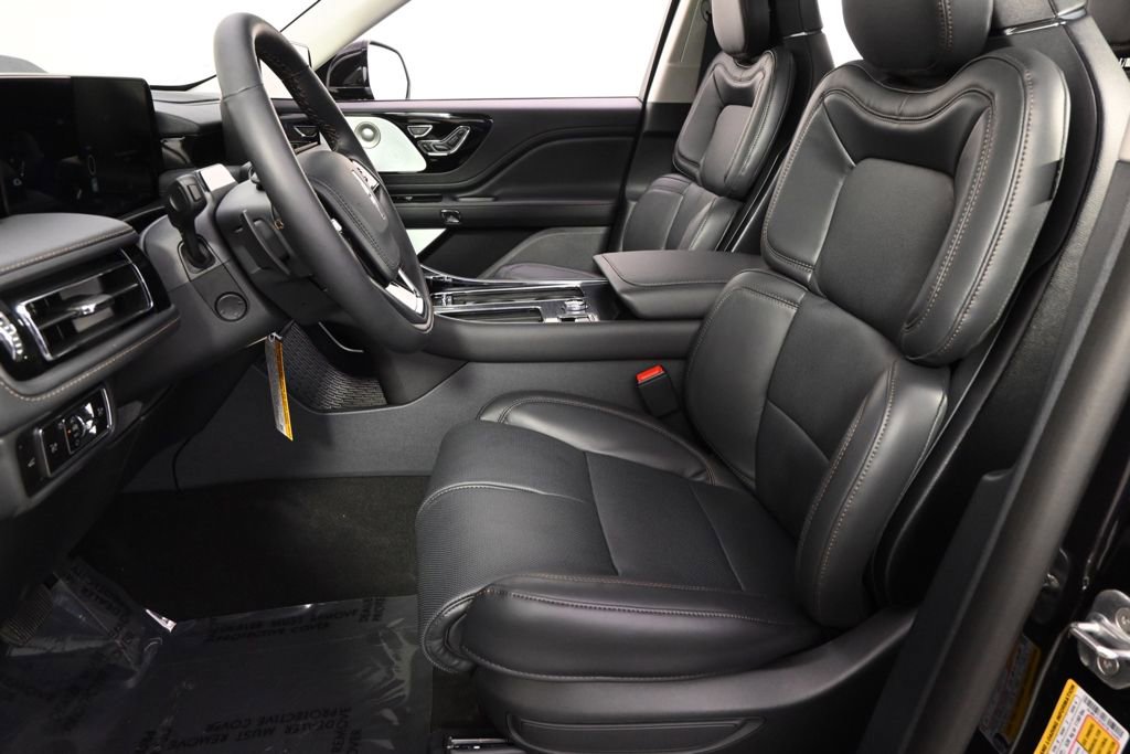 New 2026 Lincoln Aviator Reserve AWD/4WD image 13