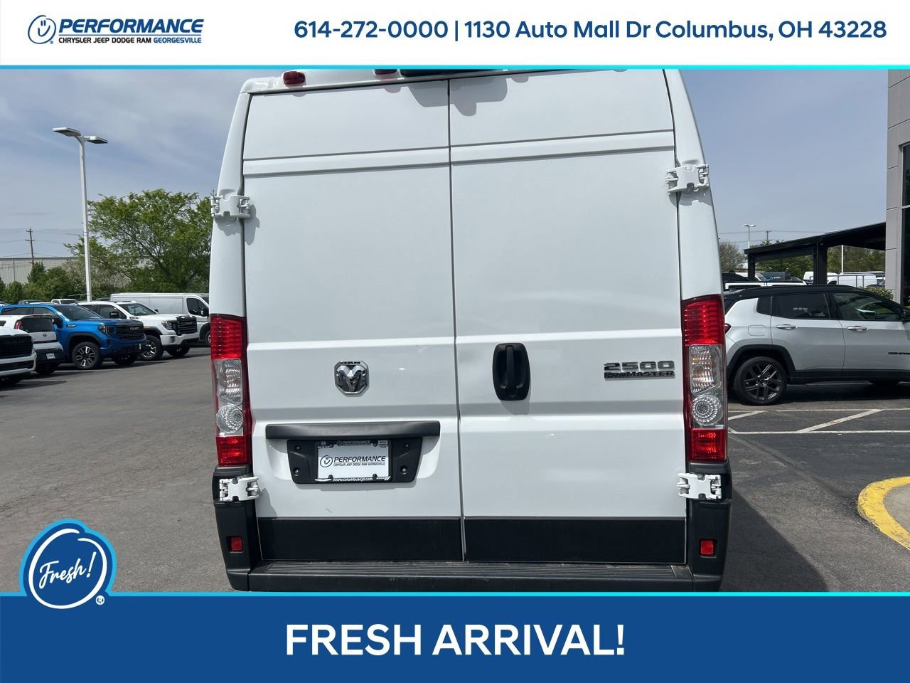 Used 2024 RAM ProMaster 2500 w/ Convenience Group FWD image 5