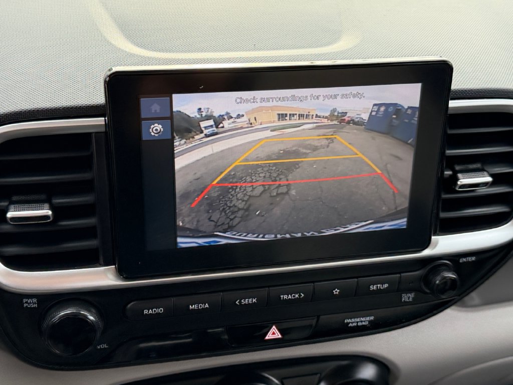 Used 2023 Hyundai Venue SEL w/ Cargo Package FWD image 21