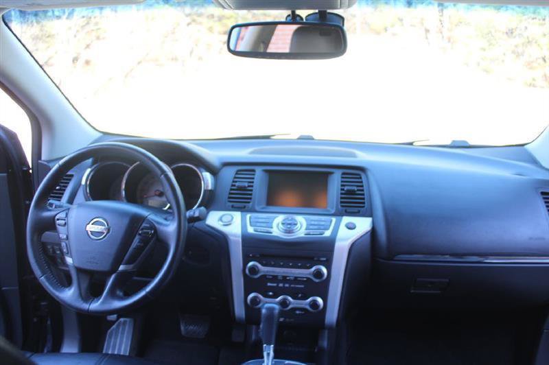 Used 2009 Nissan Murano SL w/ Technology Pkg FWD image 14