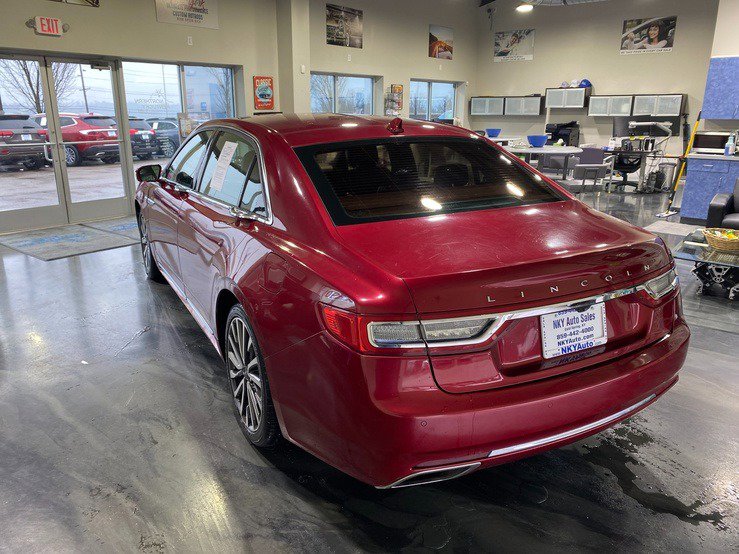 Used 2018 Lincoln Continental Premiere FWD image 6