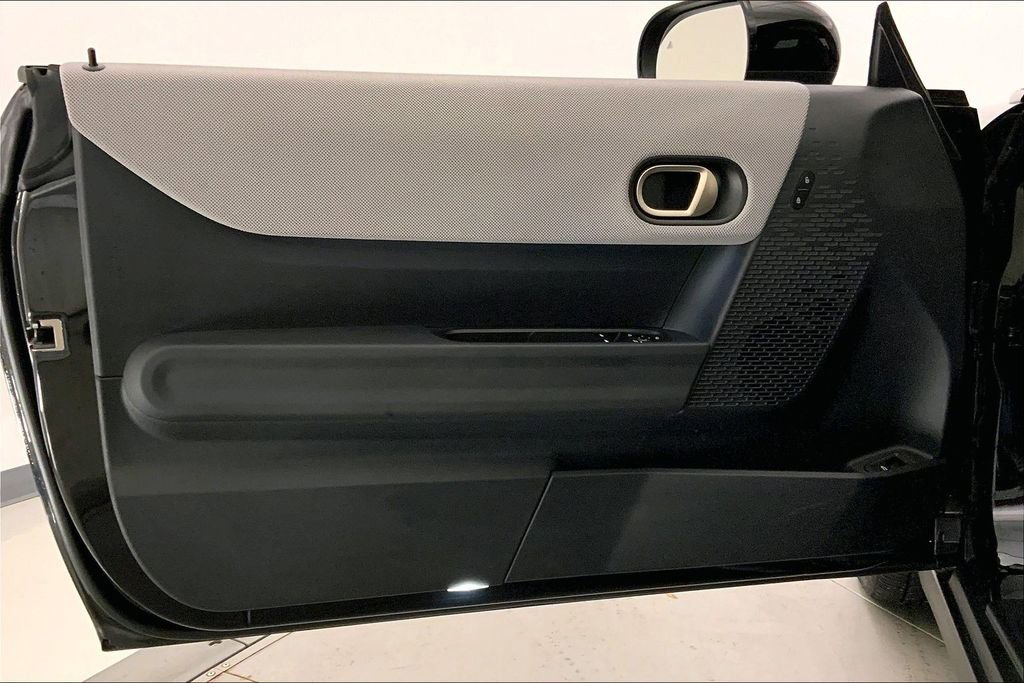 Certified 2025 MINI Cooper S image 24