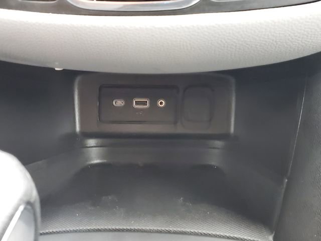 Certified 2024 Chevrolet Equinox LS w/ Driver Confidence II Package image 31