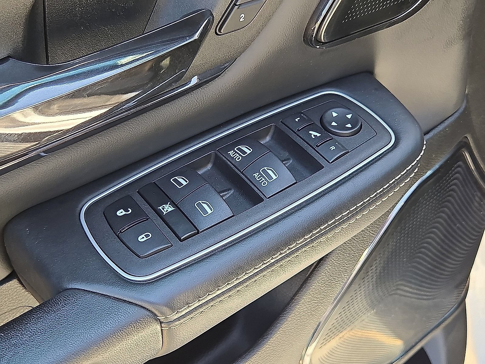 Used 2023 RAM 1500 Limited AWD/4WD image 22