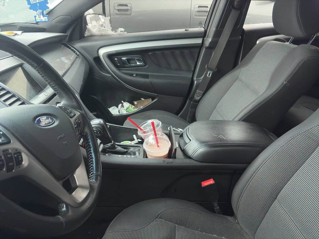 Used 2016 Ford Taurus SEL w/ Equipment Group 201A image 5