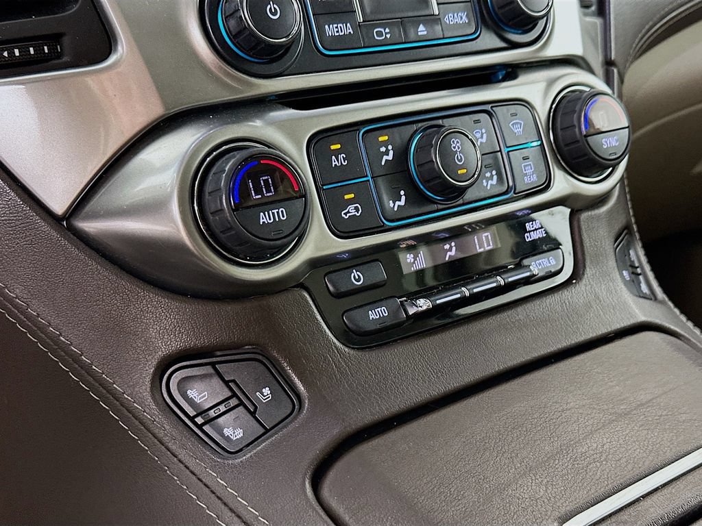 Used 2019 Chevrolet Tahoe Premier AWD/4WD image 14