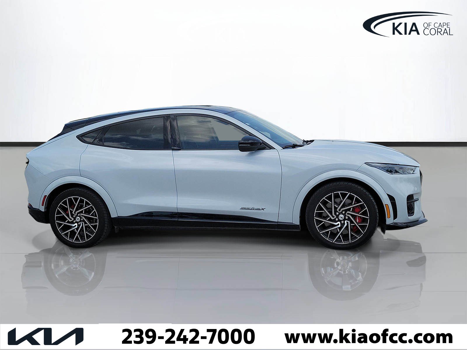 Used 2021 Ford Mustang Mach-E GT w/ GT Performance Edition AWD/4WD image 2