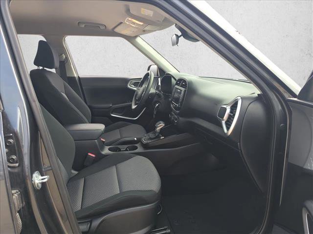 Used 2024 Kia Soul LX w/ Option Group 015 image 18