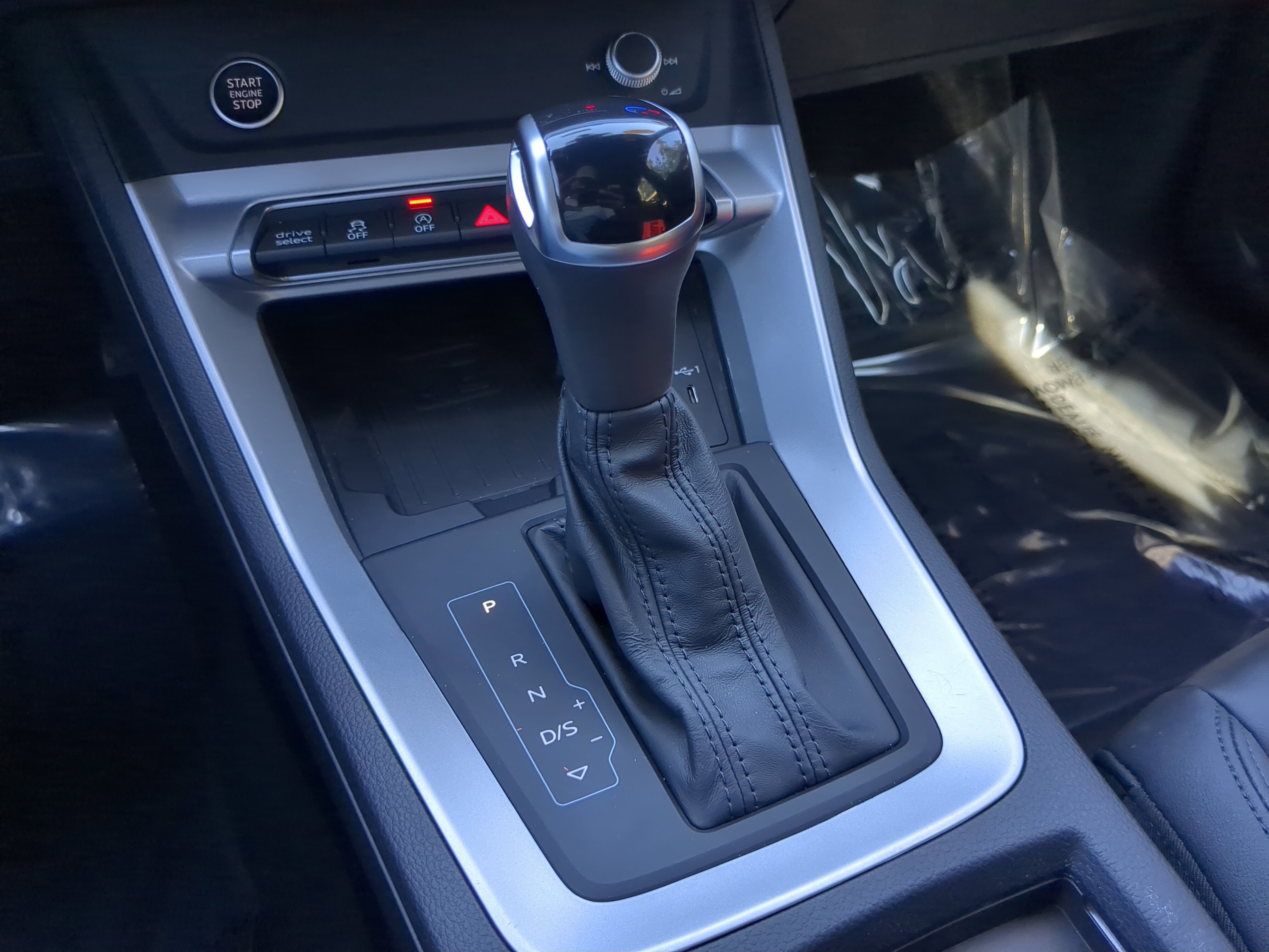 Used 2024 Audi Q3 2.0T Premium Plus image 30