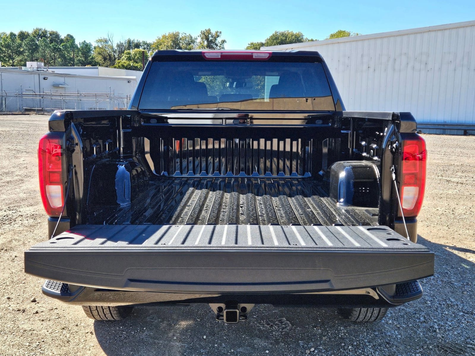 New 2026 GMC Sierra 1500 Pro w/ Graphite Edition AWD/4WD image 4