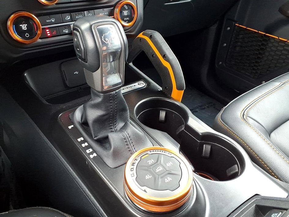 Used 2023 Ford Bronco Badlands image 30