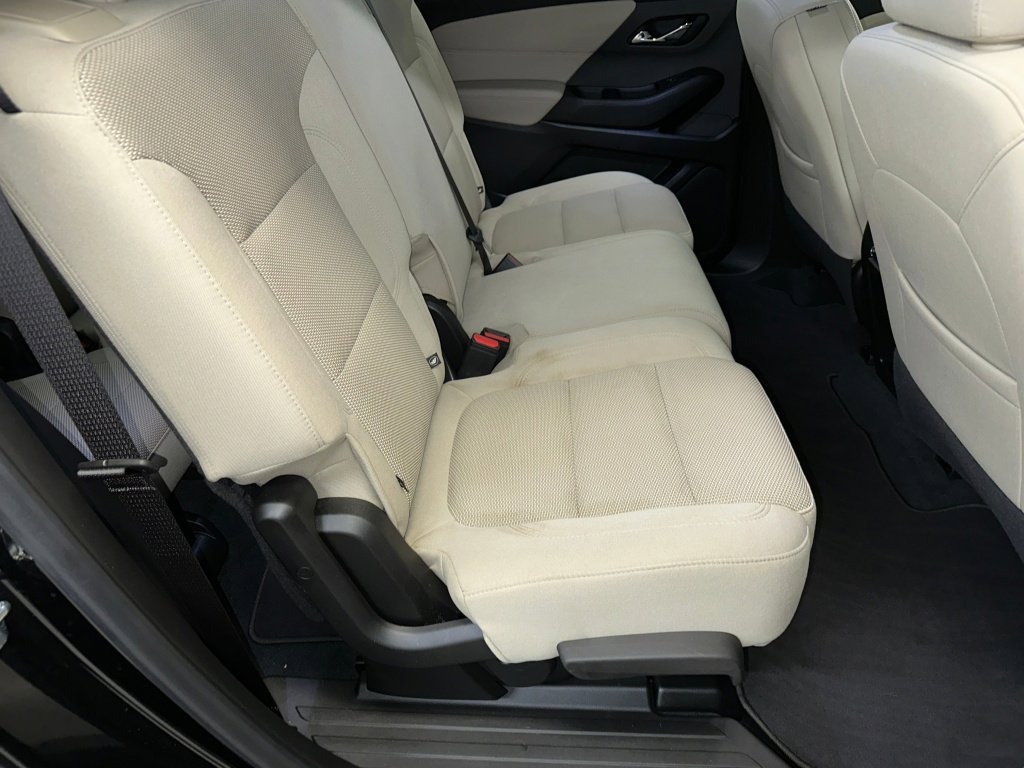 Certified 2023 Chevrolet Traverse LS image 27