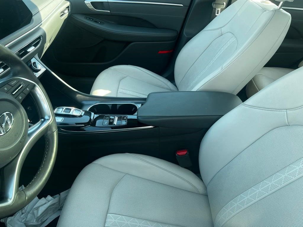 Used 2020 Hyundai Sonata Limited FWD image 5