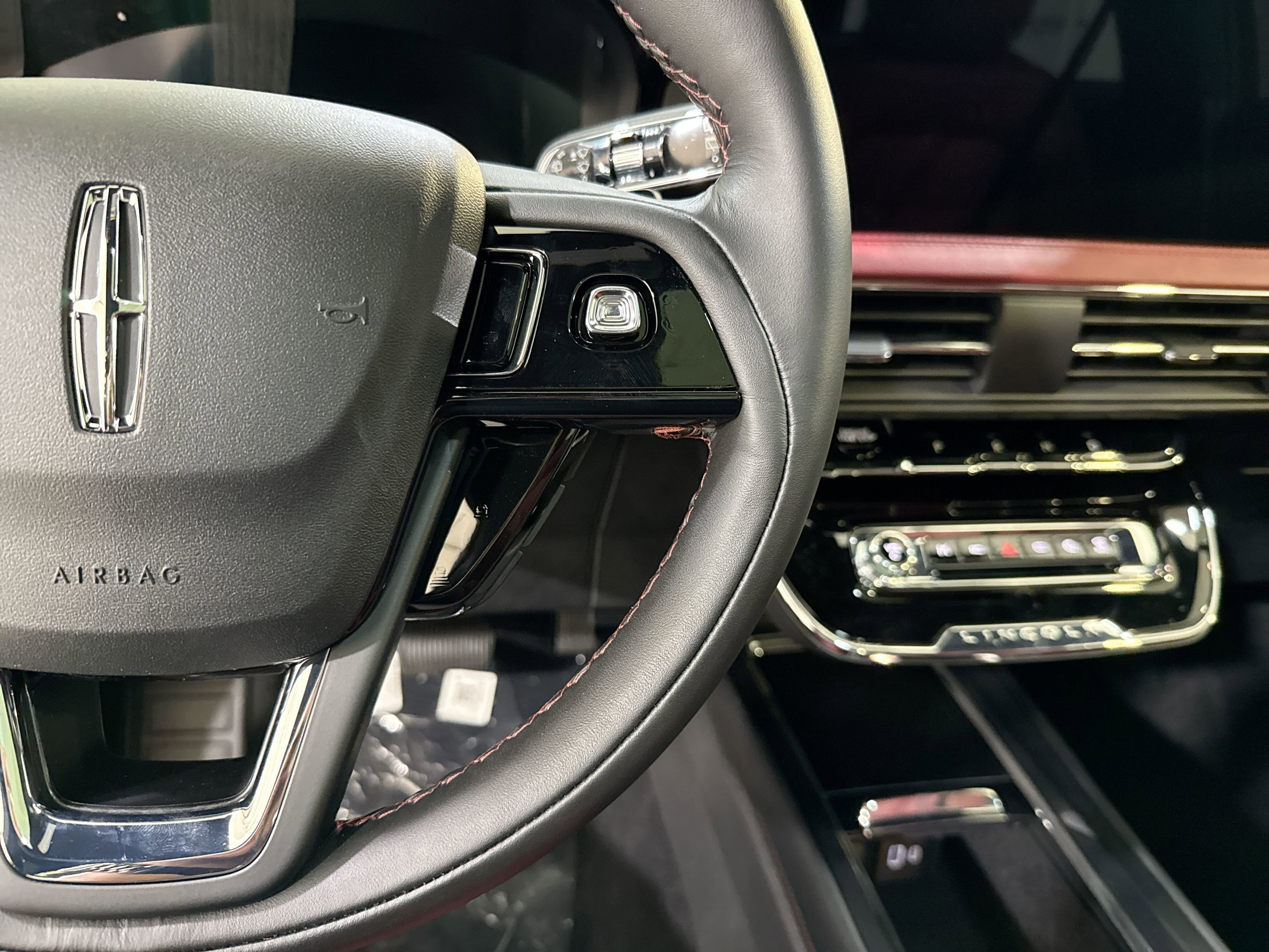New 2026 Lincoln Corsair Reserve AWD/4WD image 15
