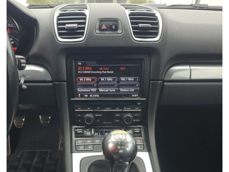 Used 2016 Porsche Cayman w/ Convenience Package image 8