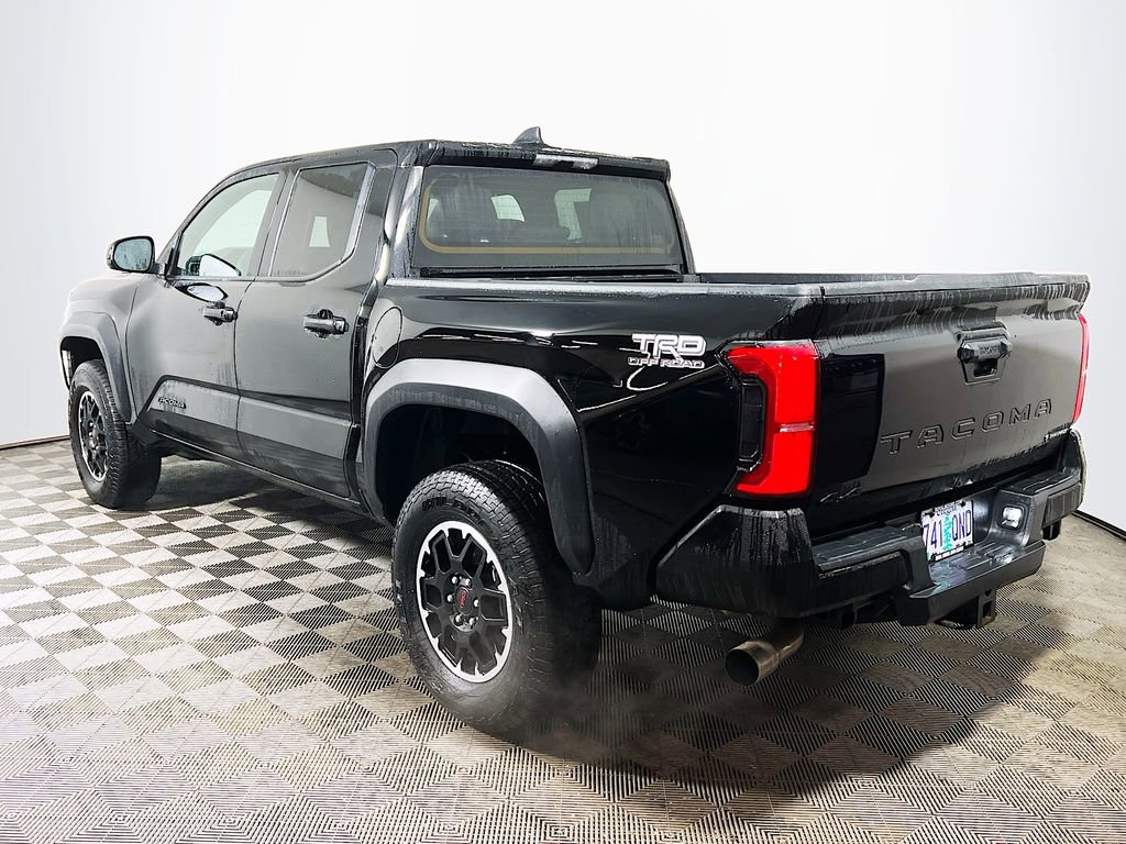 Used 2025 Toyota Tacoma TRD Off-Road image 6