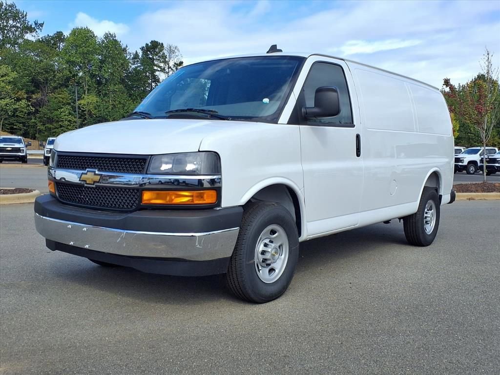 New 2026 Chevrolet Express 2500 w/ Driver Convenience Package image 27