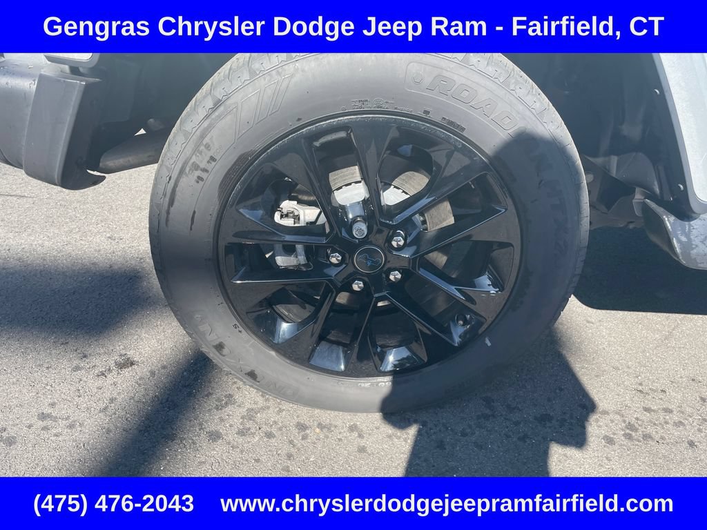 Certified 2024 Jeep Wrangler Unlimited Sahara w/ Technology Group AWD/4WD image 10
