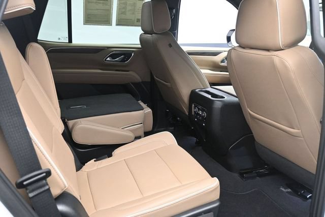 Used 2023 Chevrolet Tahoe Premier w/ Premium Package AWD/4WD image 26