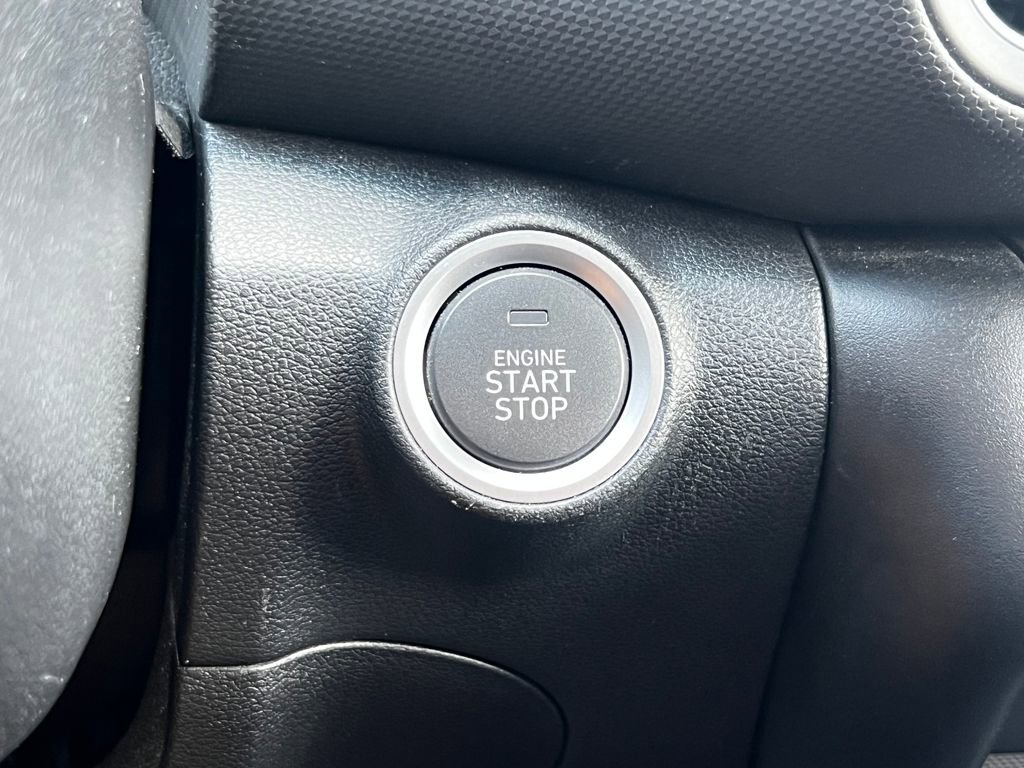 Used 2023 Hyundai Kona SEL image 26