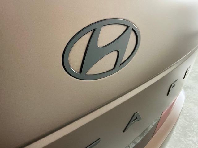 Used 2024 Hyundai Santa Fe Calligraphy AWD/4WD image 5