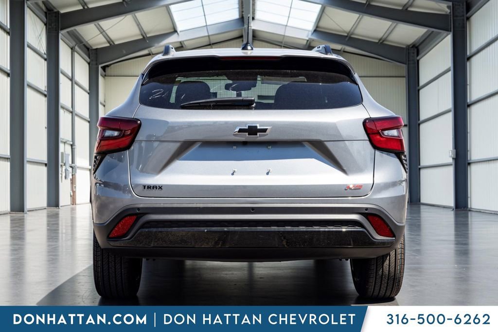 New 2026 Chevrolet Trax RS FWD image 23