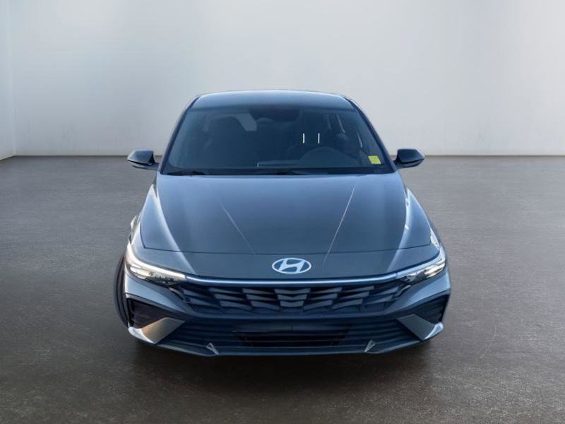 New 2025 Hyundai Elantra Sport image 2