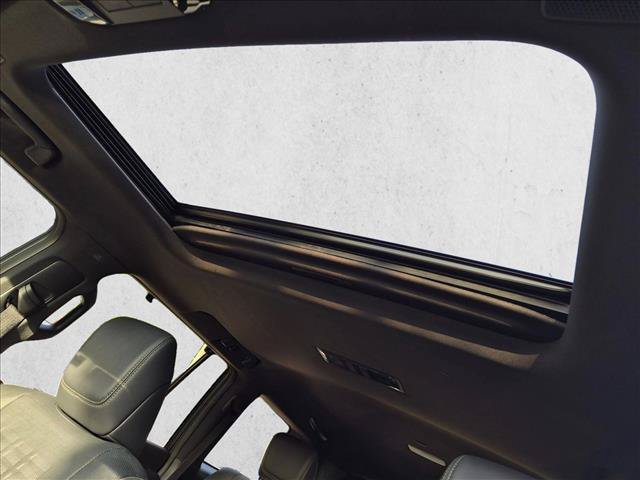 Used 2025 Lexus GX 550 AWD/4WD image 13
