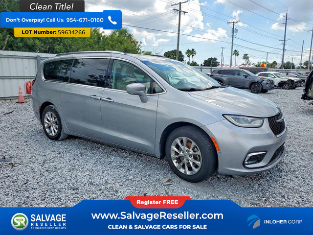 Used 2021 Chrysler Pacifica Touring-L w/ Premium & Safety Sphere Group FWD image 5