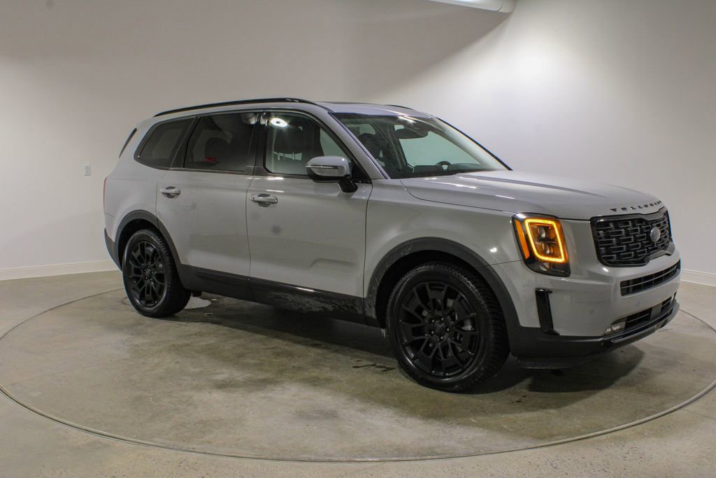 Used 2021 Kia Telluride SX w/ Nightfall Edition Package image 7