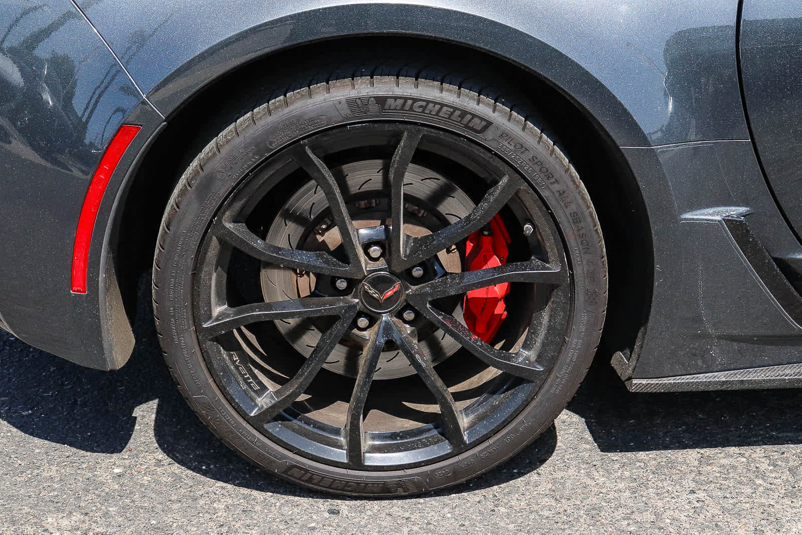 Used 2017 Chevrolet Corvette Grand Sport RWD image 19