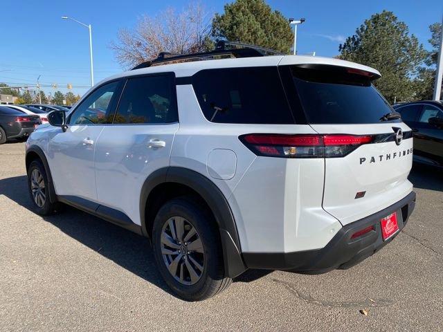 New 2025 Nissan Pathfinder SV w/ Black Appearance Package image 3