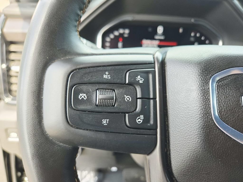 Used 2025 GMC Sierra 2500 AT4 w/ AT4 Premium Plus Package AWD/4WD image 28