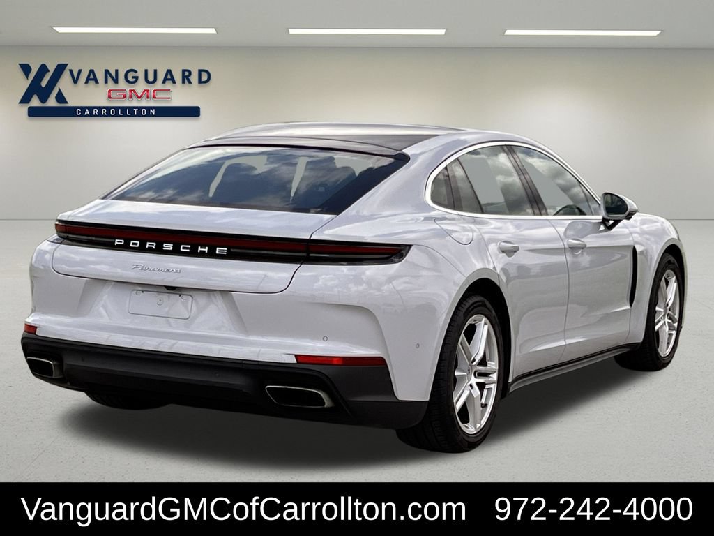 Used 2025 Porsche Panamera RWD image 3