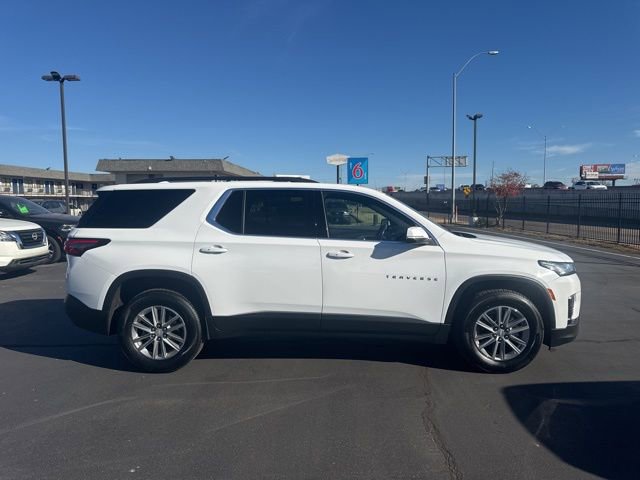 Used 2022 Chevrolet Traverse LT video 2