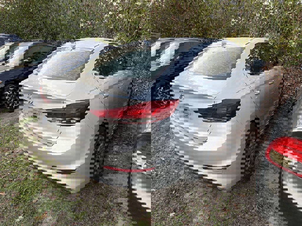 Used 2018 Hyundai Elantra Value Edition image 2