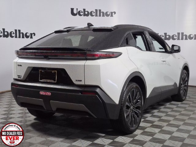 New 2026 Toyota C-HR AWD/4WD image 7