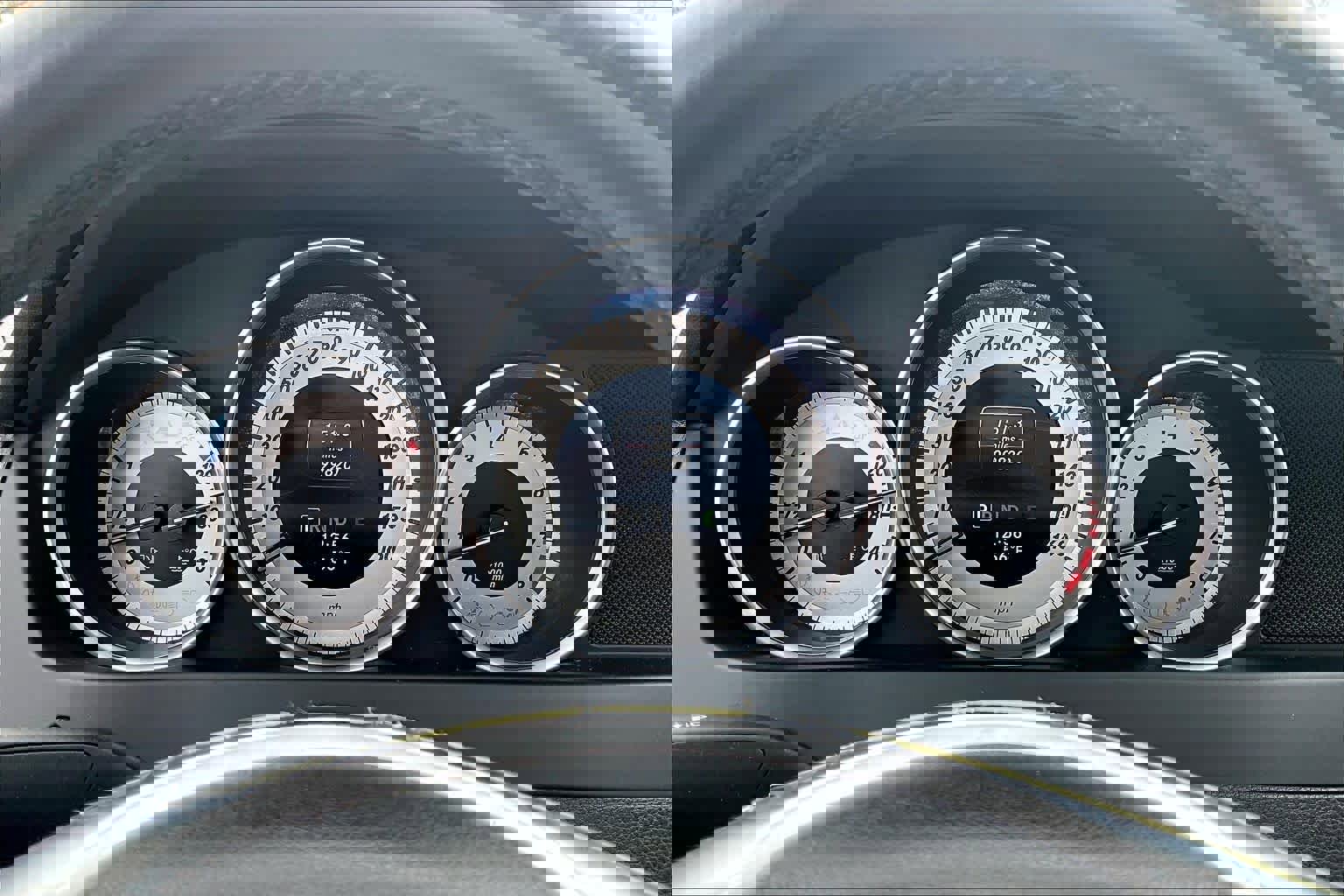 Used 2014 Mercedes-Benz C 250 Sedan image 26